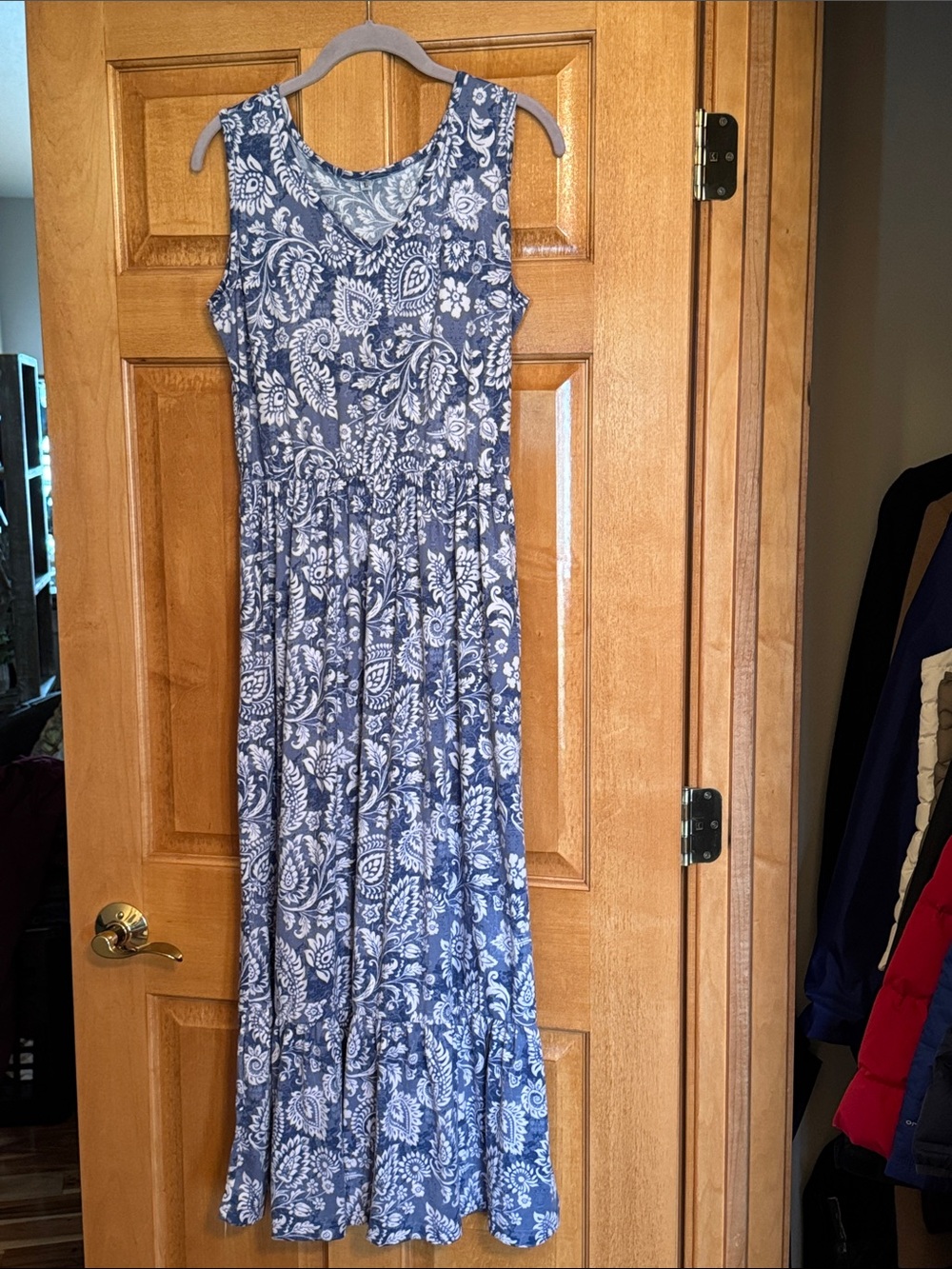 New Women’s Sleeveless Knit Maxi Dress - Large